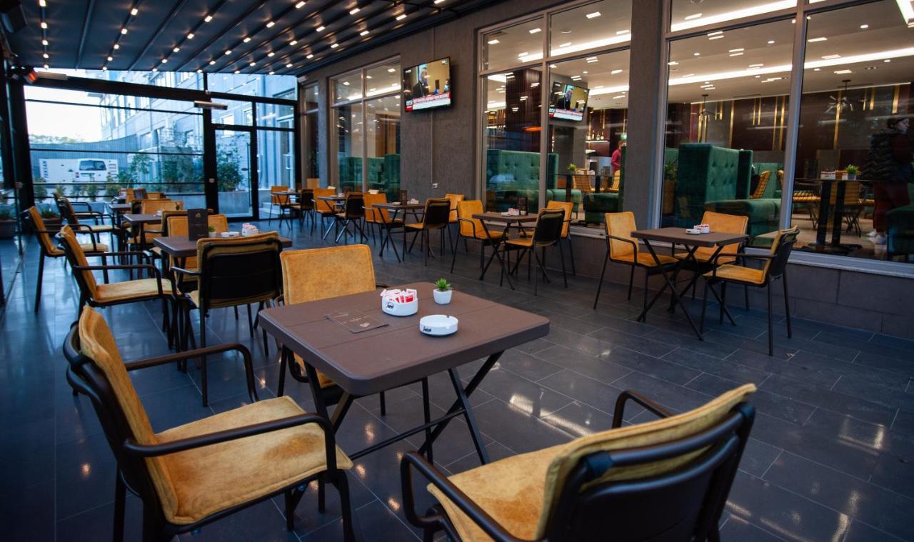 Doanesia Premium Hotel & Spa Tirana Exterior foto